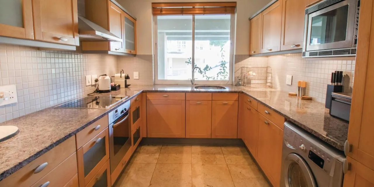 One Bedroom Apartment - Fully Equipped Waterfront Based Cape Town South Africa